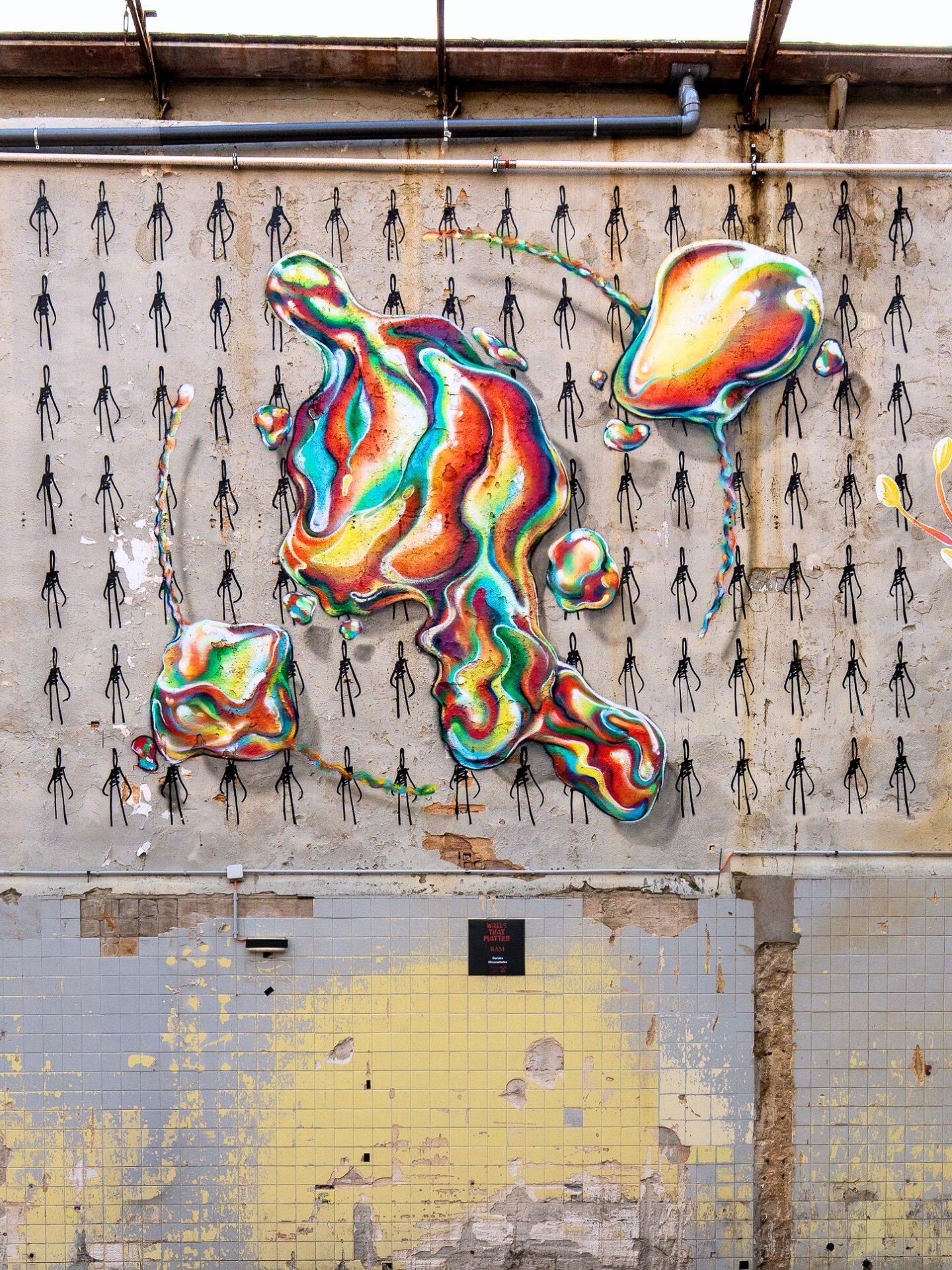 The completed "NEBULAE" psychedelic street art installation by RAM for the Walls That Matter project, curated and produced by Because Art Matters gallery in Marvila, Lisbon.