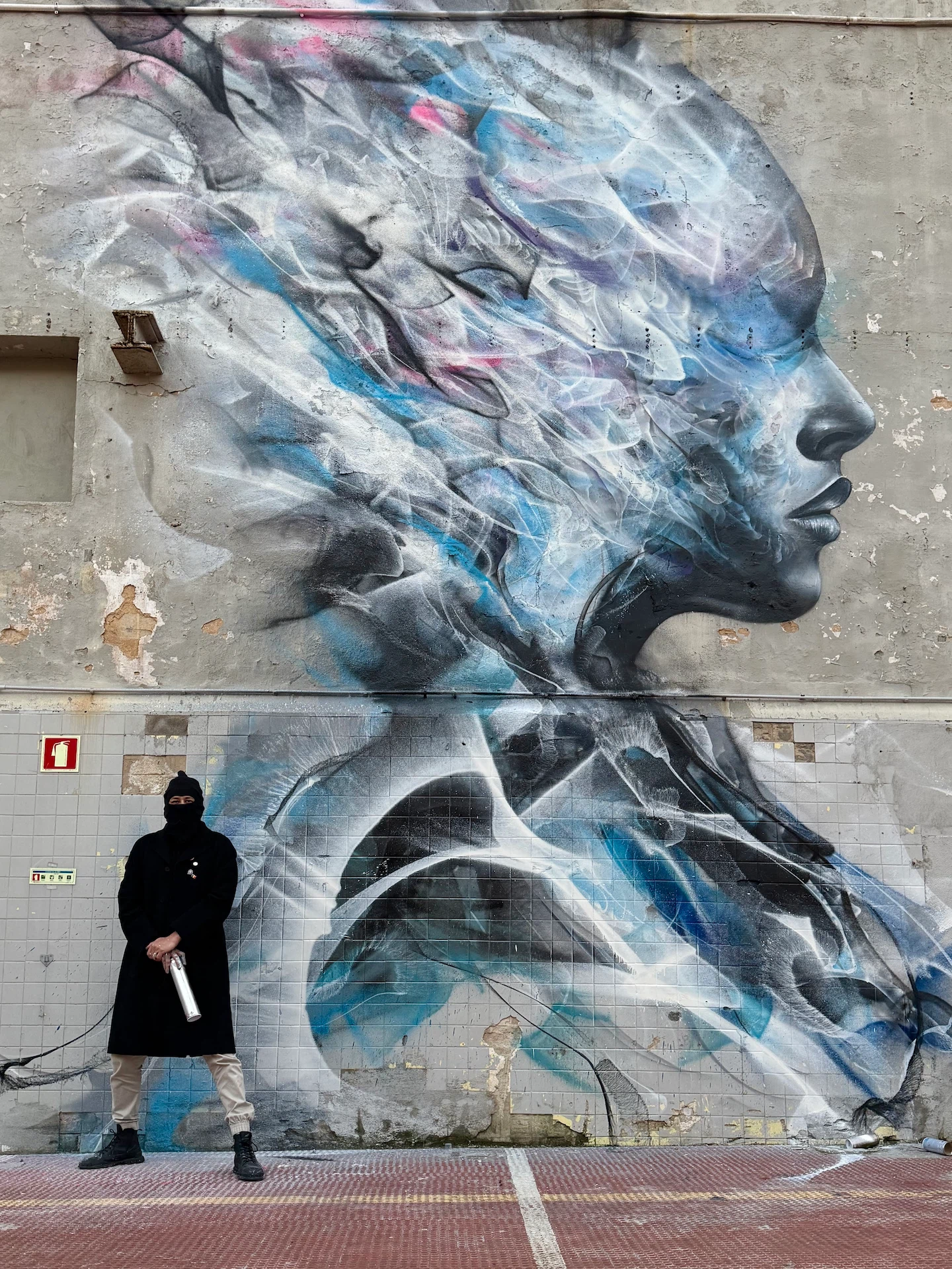 "Born in rage" Street art mural by L7 Matrix for the Walls That Matter project, curated and produced by Because Art Matters gallery in Marvila, Lisbon.